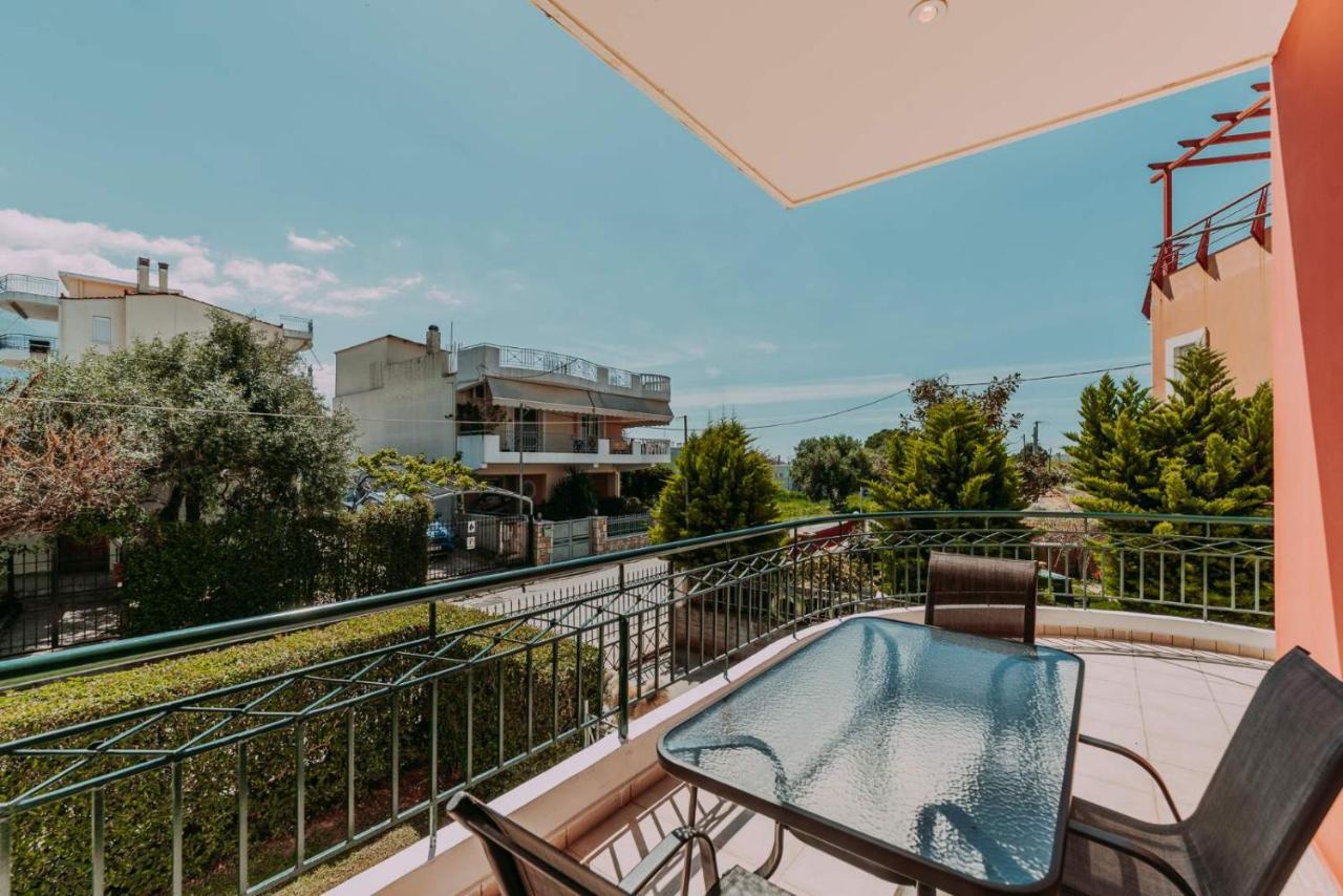 Bessis Apartments Kalamáta Buitenkant foto